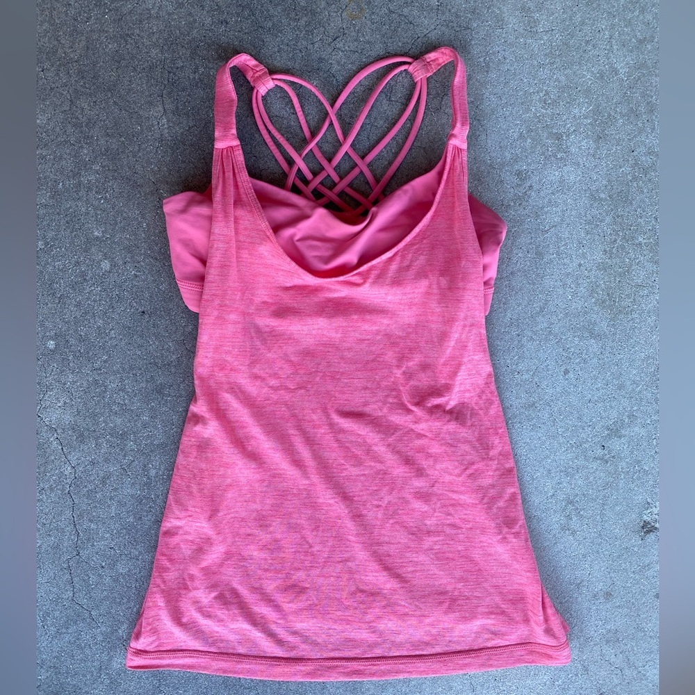 Lululemon Sunset Salutation Tank
Heathered Pink Lemonade / Pink Lemonade, size 4 - Picture 4 of 6